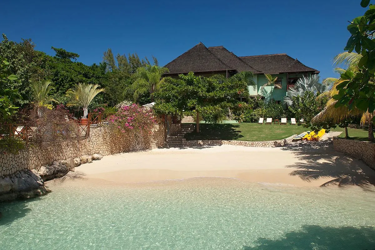 Whispering Waters Seven Bedroom Villa Saint Ann 0*,