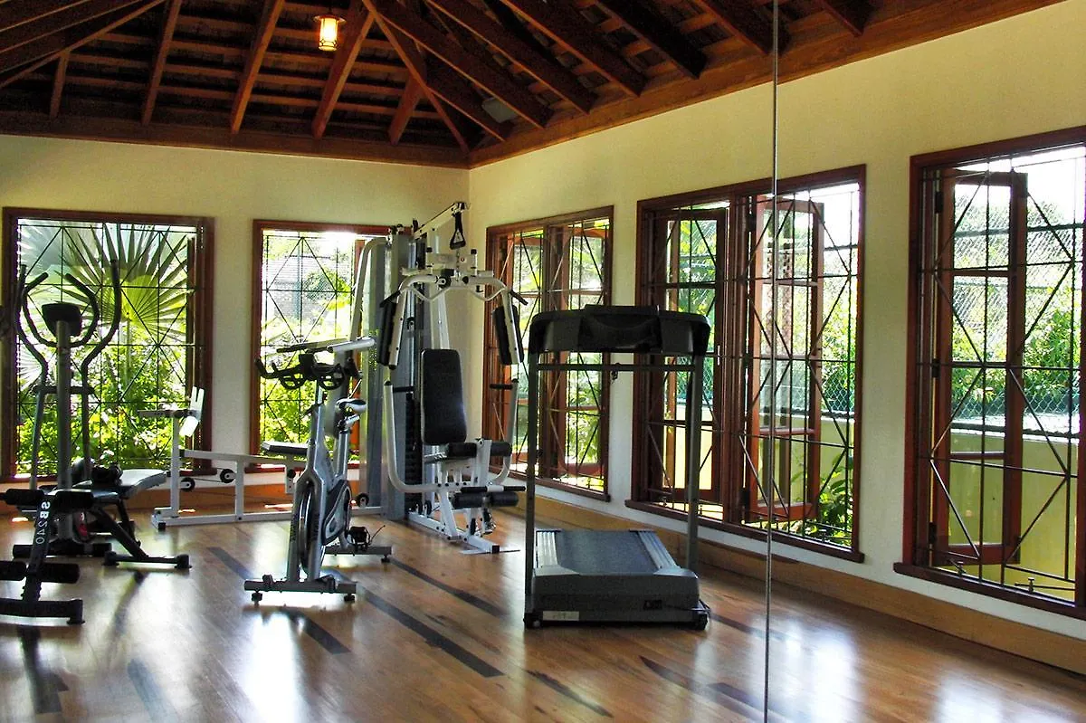Whispering Waters Seven Bedroom Villa Saint Ann 0*,  Jamajka